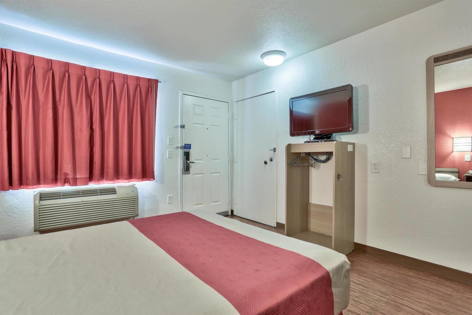 Motel 6-Flagstaff, Az - West - Woodland Village Eksteriør bilde